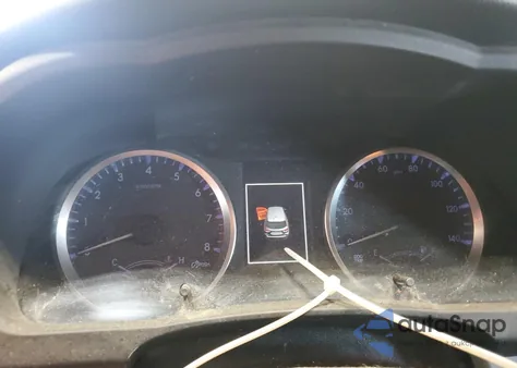 2018 Toyota Highlander Le z USA, uszkodzony, nr VIN 5TDBZRFH6JS898442